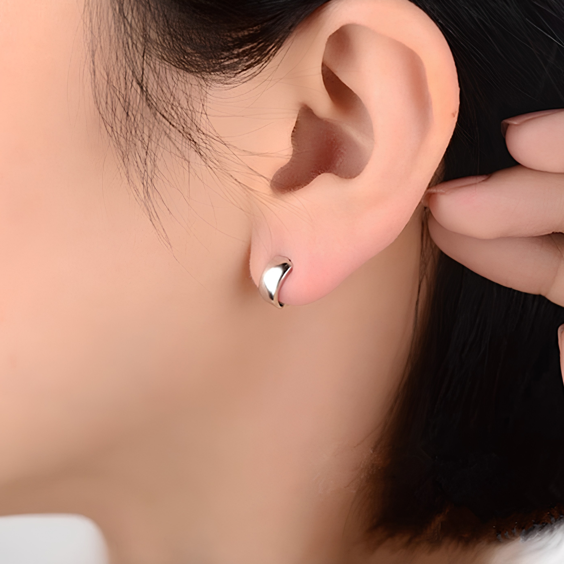 Mini Huggie Hoop Earrings – 925 Sterling Silver