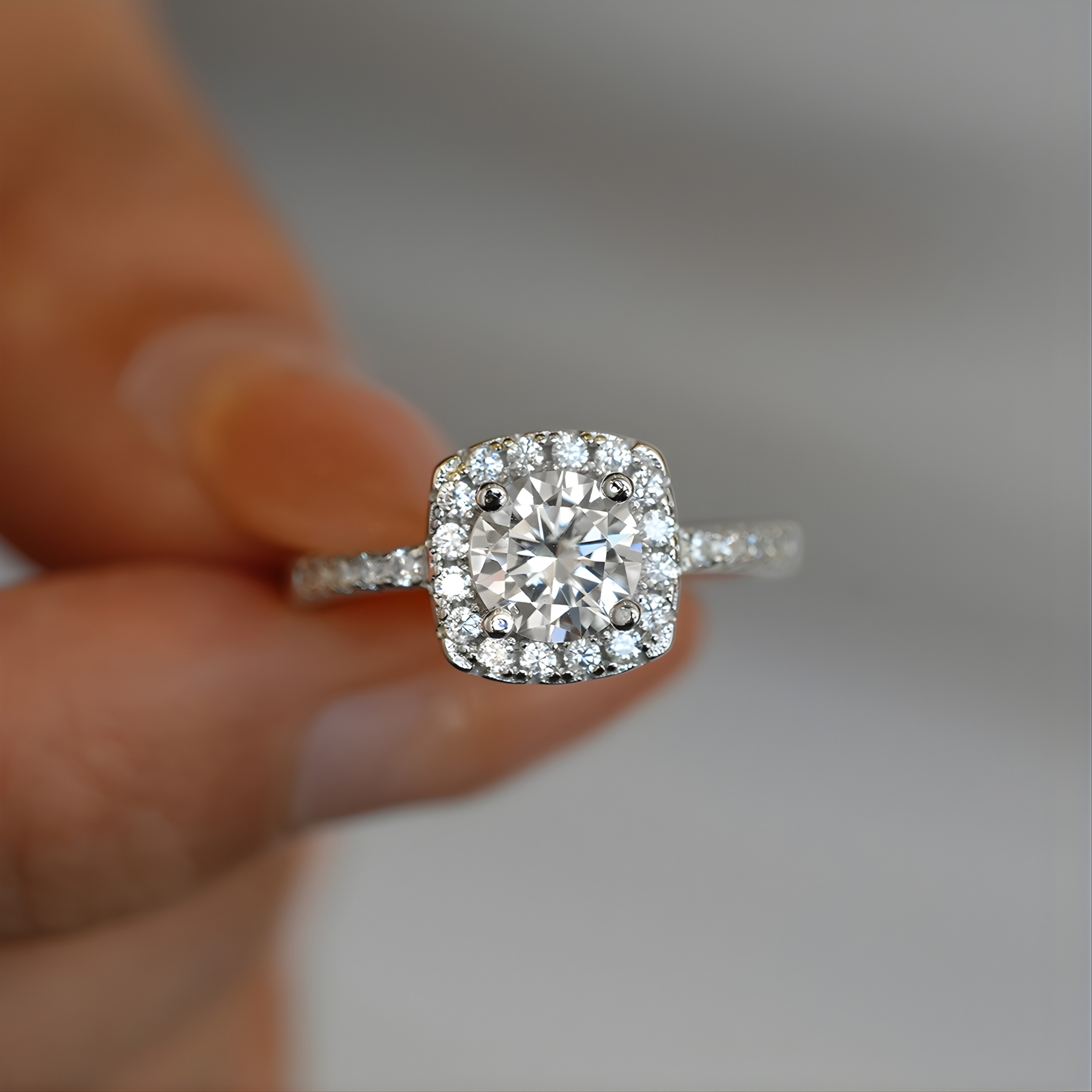Halo Moissanite Engagement Ring – 0.5CT–3CT | 925 Sterling Silver