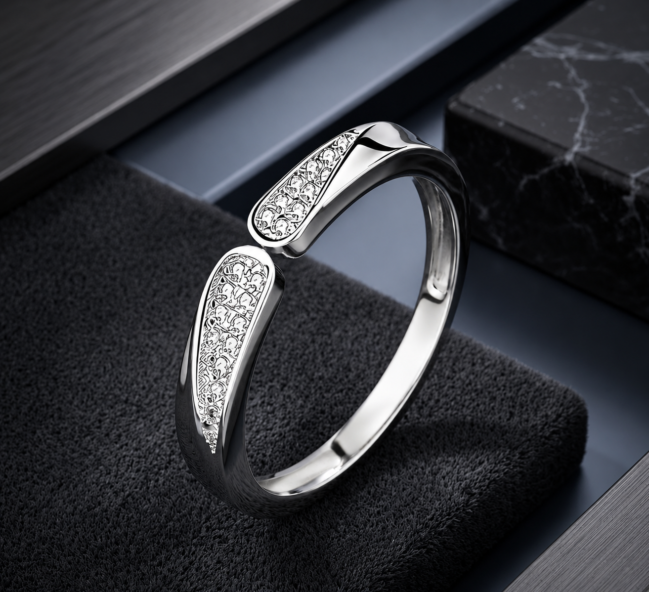 Mobius Loop Adjustable Ring – 925 Sterling Silver